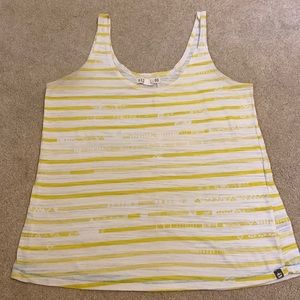 yellow and white striped BillaBong tank, size small